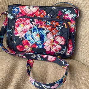 Iconic RFID Little Hipster in Pretty Posies